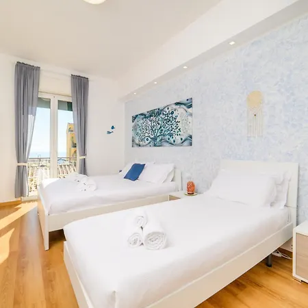 Bed and Breakfast Igea 3*